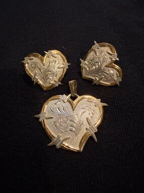 Montana Silversmiths Heart Pendant and Earrings Set - Gold and Silver